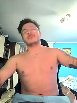 Snapshot of rANDREI0722 chatting on December 20, 2025, 10:39 pm rANDREI0722 online show from December 20, 2025, 10:39 pm