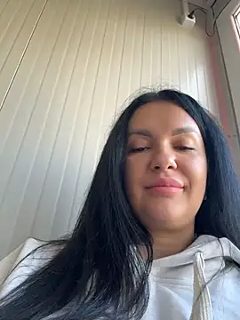 MeganBlueq online show from January 7, 2026, 11:45 am