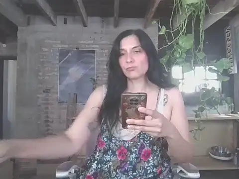 DommeVioleta online show from June 19, 2026, 8:12 pm