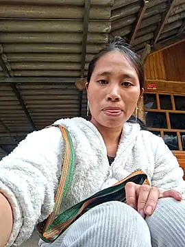 jikey- online show from February 15, 2026, 3:03 am