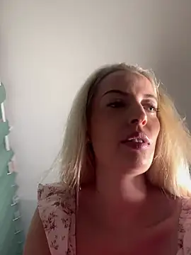 Snapshot of Katharina_Wagner chatting on June 24, 2026, 6:07 pm Katharina Wagner online show from June 24, 2026, 6:07 pm