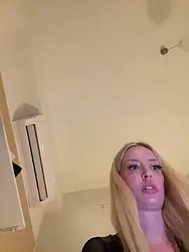 Snapshot of Katharina_Wagner chatting on July 2, 2026, 10:38 pm Katharina Wagner online show from July 2, 2026, 10:38 pm