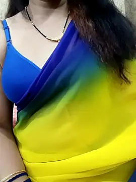 kusbu0077 online show from April 15, 2026, 6:42 am