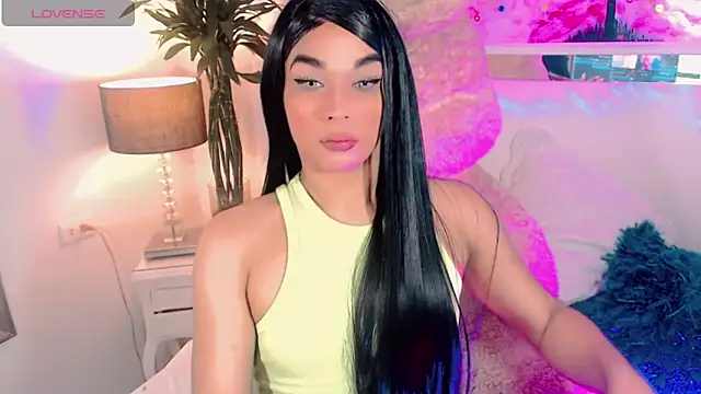 Snapshot of agathaferrer3 chatting on December 16, 2025, 11:15 am agathaferrer3 online show from December 16, 2025, 11:15 am