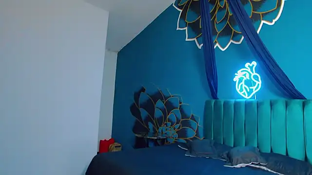 Snapshot of MagnusKnight_ chatting on February 14, 2026, 1:24 am MagnusKnight online show from February 14, 2026, 1:24 am