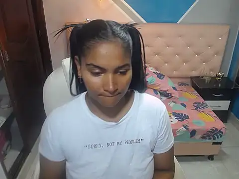 Snapshot of Celeste_wood chatting on December 16, 2025, 8:25 pm Celeste wood online show from December 16, 2025, 8:25 pm