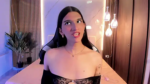 Snapshot of Bianca_baldwin_ chatting on December 16, 2025, 8:58 pm Bianca baldwin online show from December 16, 2025, 8:58 pm