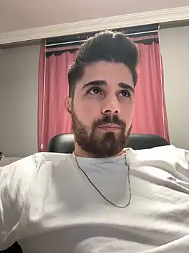 Snapshot of berke3424 chatting on February 5, 2026, 9:19 pm berke3424 online show from February 5, 2026, 9:19 pm