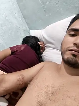 Snapshot of Aleinad16 chatting on January 11, 2026, 5:12 am Aleinad16 online show from January 11, 2026, 5:12 am