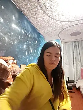 Snapshot of Krolaykate chatting on January 15, 2026, 9:25 am Krolaykate online show from January 15, 2026, 9:25 am