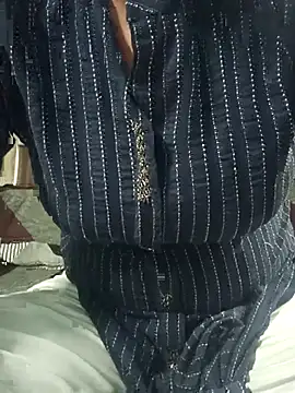 Snapshot of teena-11 chatting on February 16, 2026, 3:52 pm teena-11 online show from February 16, 2026, 3:52 pm