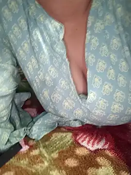 Snapshot of teena-11 chatting on February 23, 2026, 2:25 pm teena-11 online show from February 23, 2026, 2:25 pm