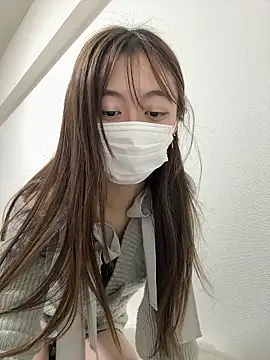 shuka-xoxo online show from April 15, 2026, 5:20 pm