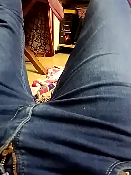 loki-king-143 online show from March 13, 2026, 8:54 am