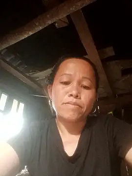 Snapshot of _CTMay_77 chatting on April 7, 2026, 9:32 am CTMay 77 online show from April 7, 2026, 9:32 am