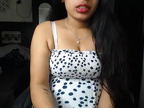 Snapshot of Slay_ishika chatting on December 19, 2025, 11:28 am Slay ishika online show from December 19, 2025, 11:28 am