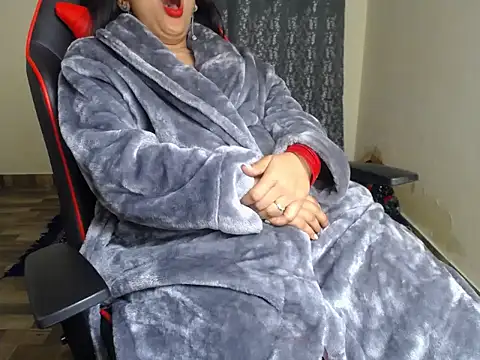 Snapshot of Slay_ishika chatting on January 15, 2026, 12:59 am Slay ishika online show from January 15, 2026, 12:59 am