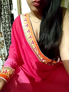 Snapshot of Slay_ishika chatting on February 19, 2026, 5:47 am Slay ishika online show from February 19, 2026, 5:47 am