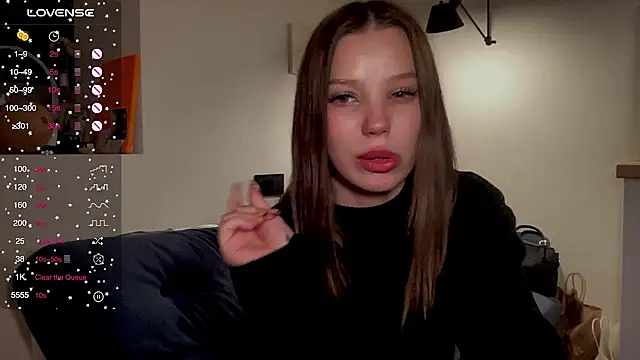 Snapshot of Cara_Sweet1 chatting on January 15, 2026, 7:39 pm Cara Sweet1 online show from January 15, 2026, 7:39 pm