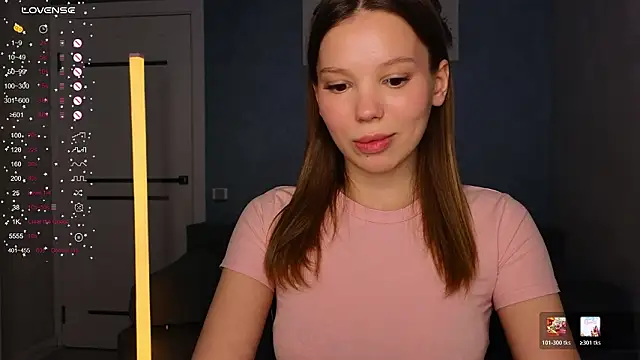 Snapshot of Cara_Sweet1 chatting on February 6, 2026, 6:44 pm Cara Sweet1 online show from February 6, 2026, 6:44 pm