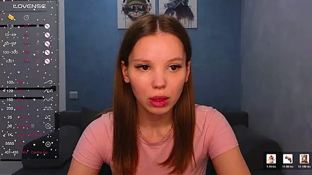 Snapshot of Cara_Sweet1 chatting on February 17, 2026, 5:19 pm Cara Sweet1 online show from February 17, 2026, 5:19 pm