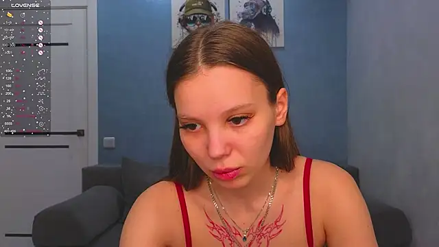 Snapshot of Cara_Sweet1 chatting on February 19, 2026, 6:15 pm Cara Sweet1 online show from February 19, 2026, 6:15 pm