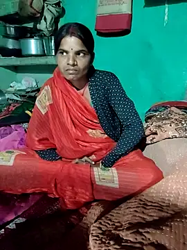 puja45632 online show from December 14, 2025, 4:45 pm