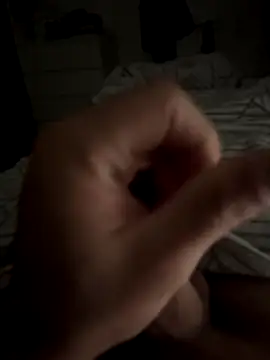 Snapshot of romeoooo01 chatting on December 17, 2025, 7:20 pm romeoooo01 online show from December 17, 2025, 7:20 pm