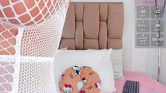 Snapshot of emily_rivas_ chatting on February 9, 2026, 11:36 am emily rivas online show from February 9, 2026, 11:36 am