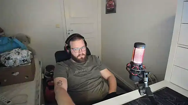 Snapshot of Noreg952 chatting on December 19, 2025, 9:00 pm Noreg952 online show from December 19, 2025, 9:00 pm