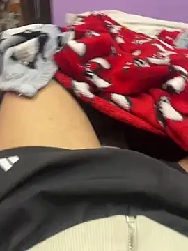 Snapshot of devilsinghrajput chatting on December 15, 2025, 8:35 pm devilsinghrajput online show from December 15, 2025, 8:35 pm