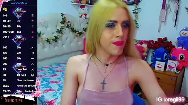 Snapshot of golden_girl01 chatting on January 6, 2026, 6:00 pm golden girl01 online show from January 6, 2026, 6:00 pm