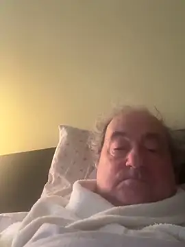 csikar online show from March 11, 2026, 5:02 am