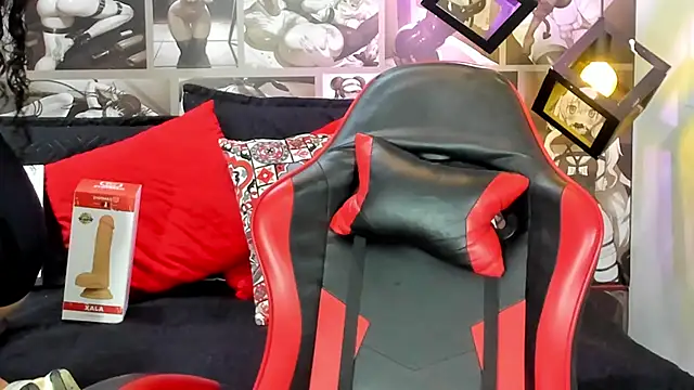 Snapshot of Sarah_Clars chatting on January 15, 2026, 12:04 am Sarah Clars online show from January 15, 2026, 12:04 am