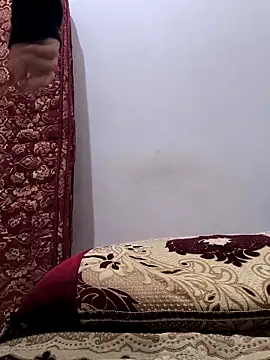 Snapshot of twinkarabboy chatting on January 5, 2026, 9:18 pm twinkarabboy online show from January 5, 2026, 9:18 pm