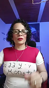 Snapshot of Daneshka_red chatting on December 16, 2025, 2:49 am Daneshka red online show from December 16, 2025, 2:49 am