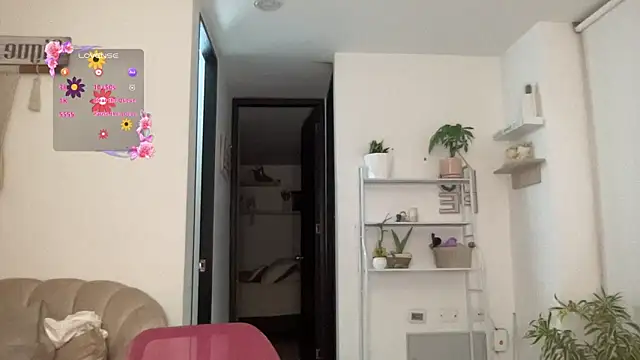 Snapshot of isa_fox_23 chatting on March 4, 2026, 12:49 am isa fox 23 online show from March 4, 2026, 12:49 am