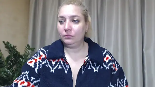 sweetpussy13 online show from December 16, 2025, 6:07 am