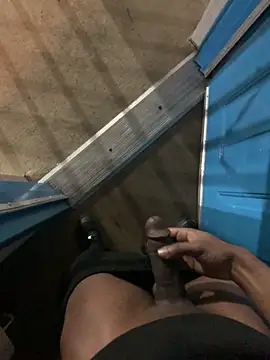 Snapshot of PublicBbc chatting on December 19, 2025, 12:50 am PublicBbc online show from December 19, 2025, 12:50 am