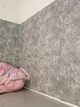 Snapshot of lavi-cute chatting on February 3, 2026, 4:32 am lavi-cute online show from February 3, 2026, 4:32 am