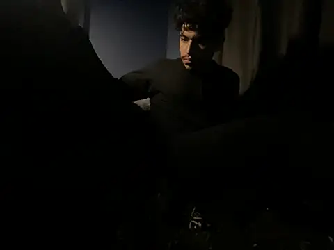 Snapshot of Playboy-Ever chatting on March 18, 2026, 6:05 am Playboy-Ever online show from March 18, 2026, 6:05 am