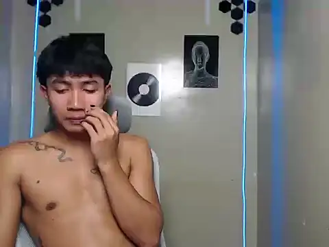 Ur hottestjonny online show from July 8, 2026, 11:26 am
