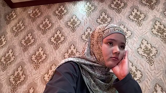 Snapshot of Katepleaurxo chatting on February 25, 2026, 5:06 am Katepleaurxo online show from February 25, 2026, 5:06 am