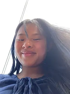 Snapshot of Nika-be chatting on May 5, 2026, 8:11 am Nika-be online show from May 5, 2026, 8:11 am
