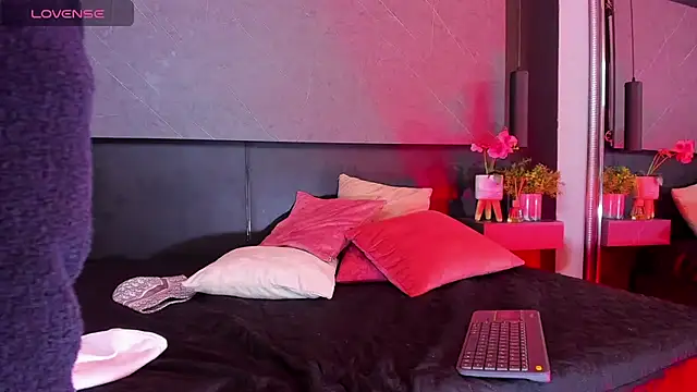 Snapshot of arcangel_harris chatting on February 14, 2026, 2:25 pm arcangel harris online show from February 14, 2026, 2:25 pm