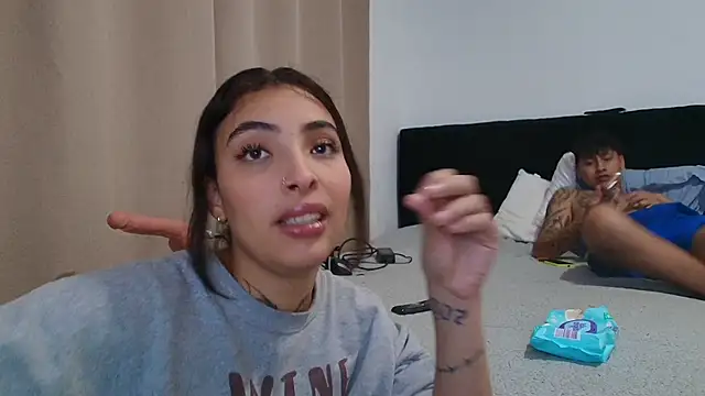 Snapshot of emmi_11 chatting on March 6, 2026, 12:07 am emmi 11 online show from March 6, 2026, 12:07 am
