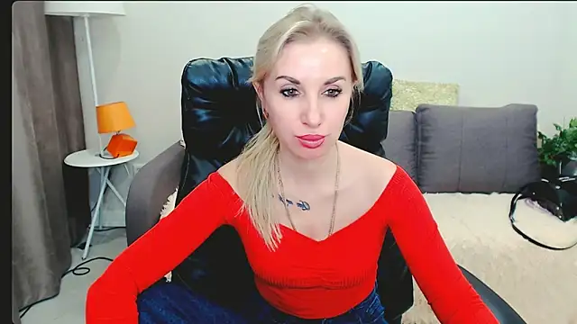 Snapshot of Hanna--Sweet chatting on March 27, 2026, 3:01 pm Hanna--Sweet online show from March 27, 2026, 3:01 pm