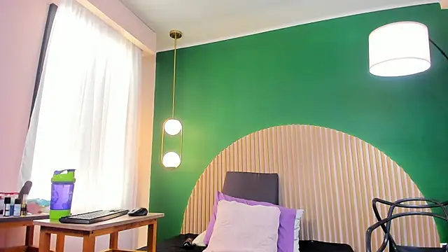 Snapshot of dahianeconnor chatting on March 7, 2026, 12:02 pm dahianeconnor online show from March 7, 2026, 12:02 pm