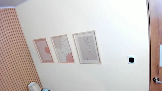 Snapshot of dahianeconnor chatting on March 16, 2026, 11:36 am dahianeconnor online show from March 16, 2026, 11:36 am