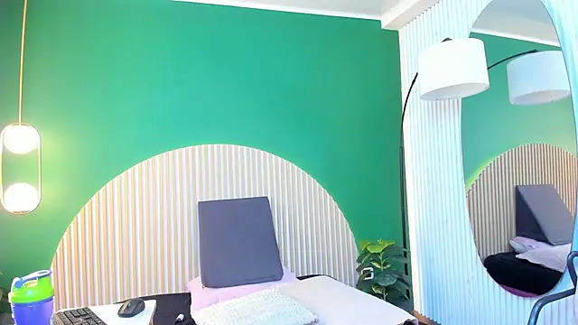 Snapshot of dahianeconnor chatting on April 11, 2026, 11:47 am dahianeconnor online show from April 11, 2026, 11:47 am